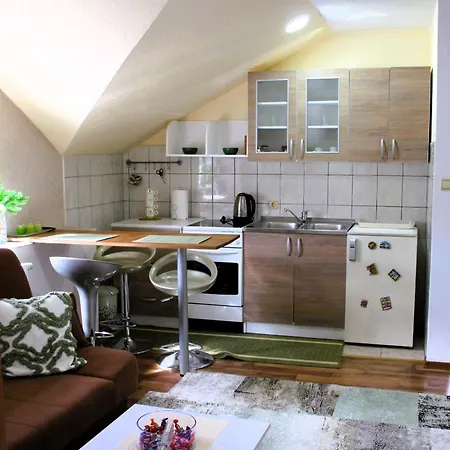 Svila Apartmani Bihac Exterior photo